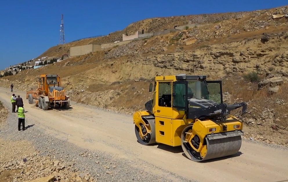 Badamdar qəsəbəsində uzunluğu 7,8 kilometr olan küçə və yollarda təmir işləri yekunlaşıb