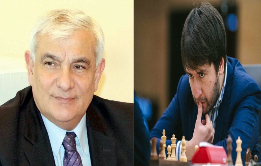 Teymurun göz yaşları. Xalq yazıçısı Kamal Abdulla qrossmeyster Teymur Rəcəbovu təbrik edir