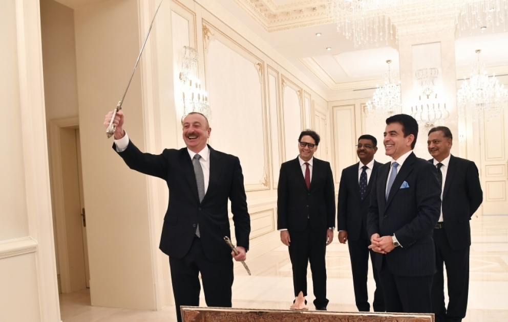 President Ilham Aliyev received delegation led by ICESCO Director General
