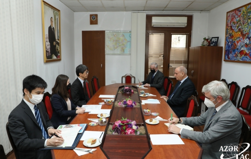 Japanischer Botschafter besucht AZERTAC