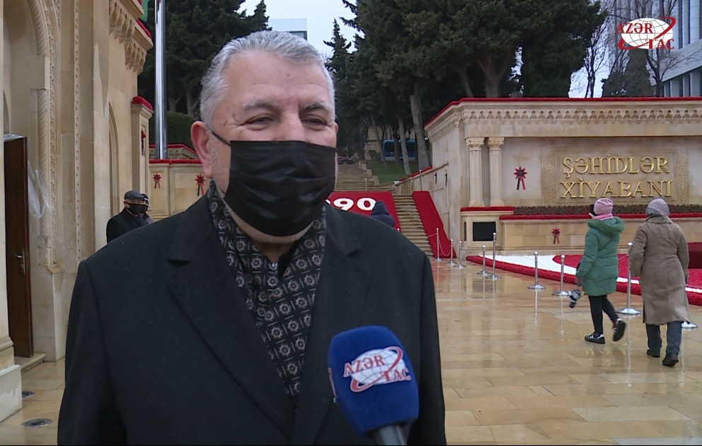 Melix Yevdayev: Azərbaycan xalqı əsrlər keçsə də həmişə başını uca tutacaq