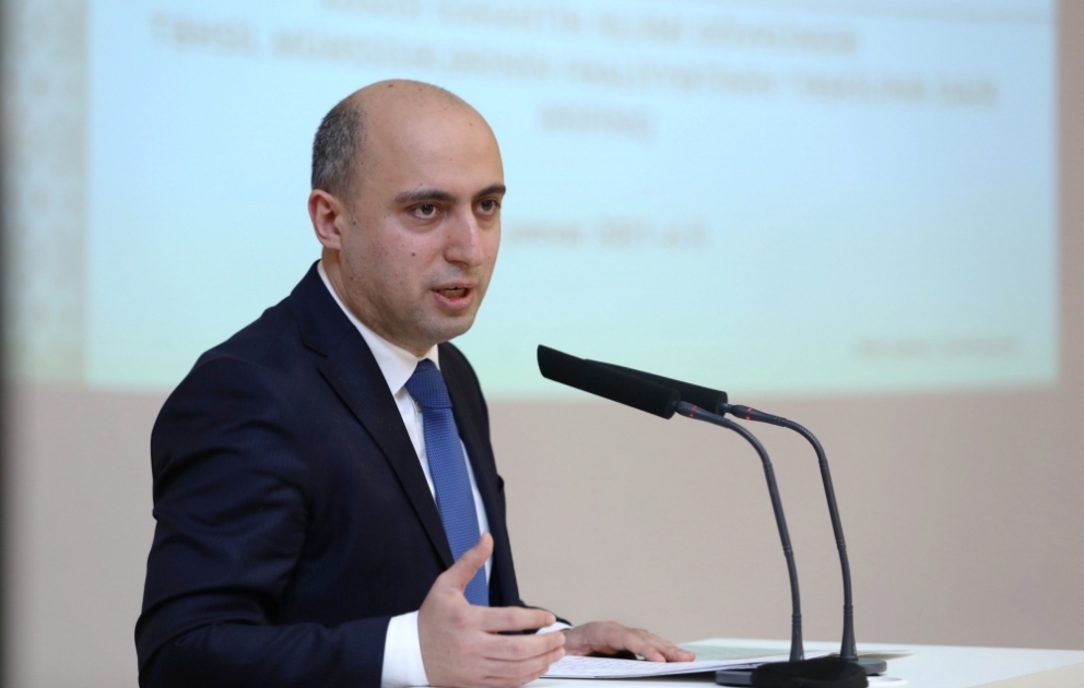 Nazir: Tələbələrin 50 faizdən çoxu dövlət hesabına təhsil alır