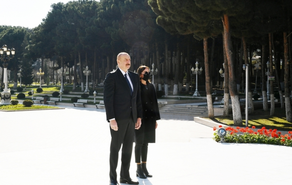 Präsident Ilham Aliyev und First Lady Mehriban Aliyeva weihen eine Reihe von sozialen Objekten im Abscheron Rayon sowie neu angelegten Park im Yasamal Distrikt ein