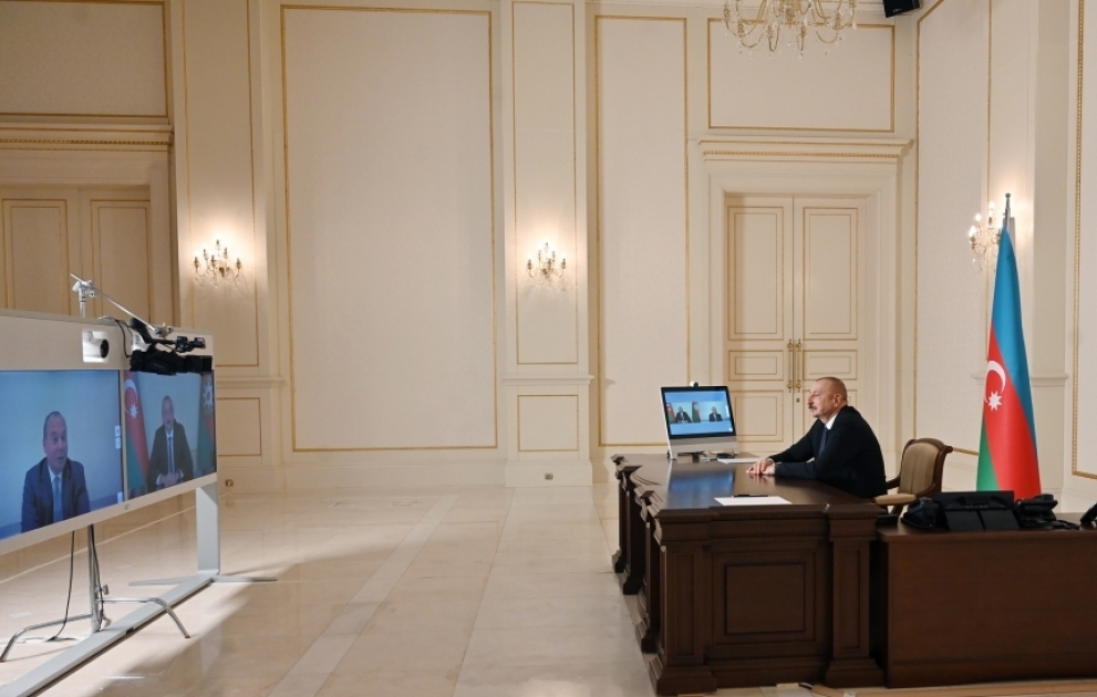 Präsident Ilham Aliyev empfängt den Präsidenten der US-amerikanischen Stiftung für ethnische Verständigung Marc Schneier