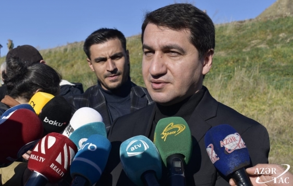 Prezidentin köməkçisi: Bu dağıntılar Ermənistanın əsl mahiyyətini göstərir