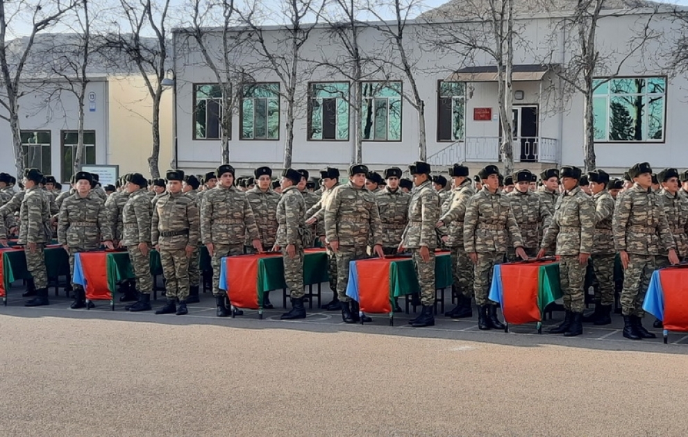 В Азербайджанской Армии состоялись церемонии принятия Военной присяги