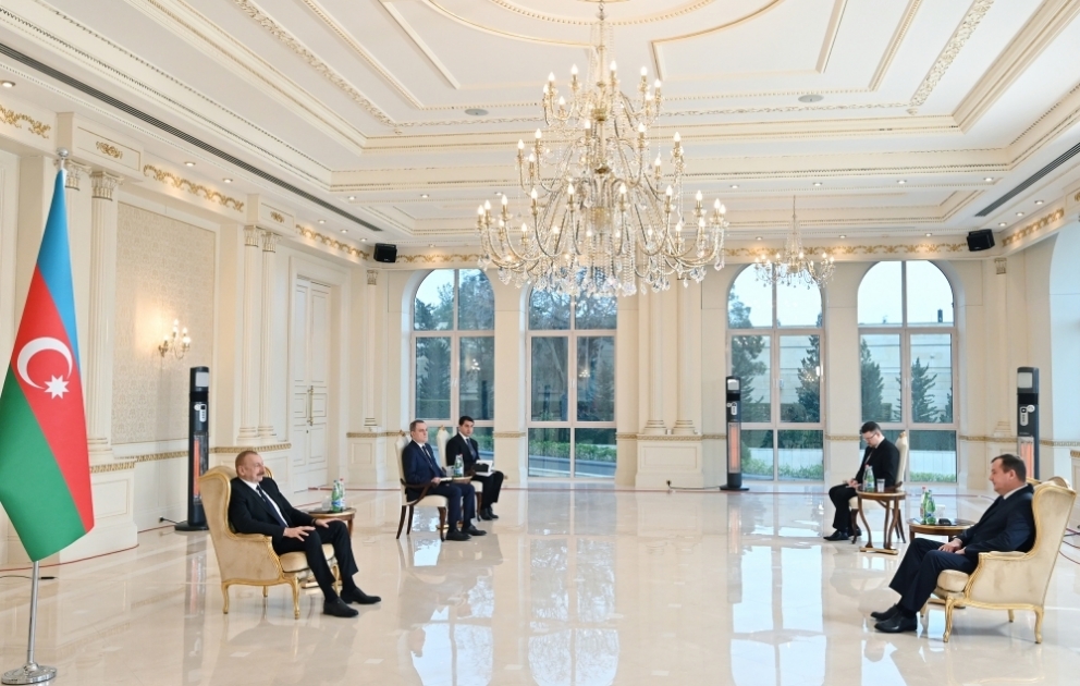 Le président Ilham Aliyev reçoit les lettres de créance du nouvel ambassadeur du Bélarus