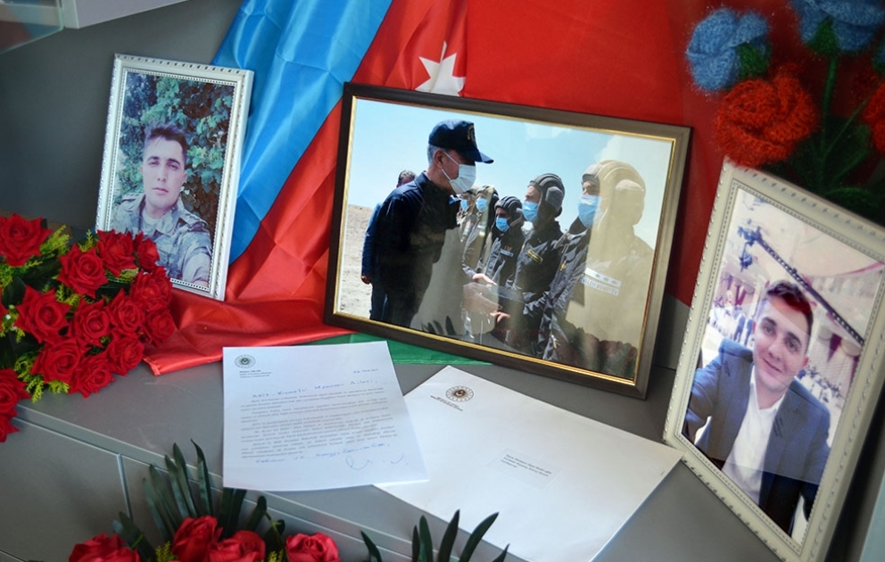 Türkiyənin Milli Müdafiə naziri Hulusi Akar Azərbaycanın ucqar dağ kəndində yaşayan şəhid ailəsinə məktub göndərib