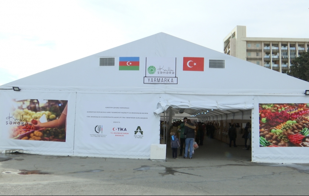 Bakıda bayram yarmarkası: Burada qiymətlər daha ucuzdur