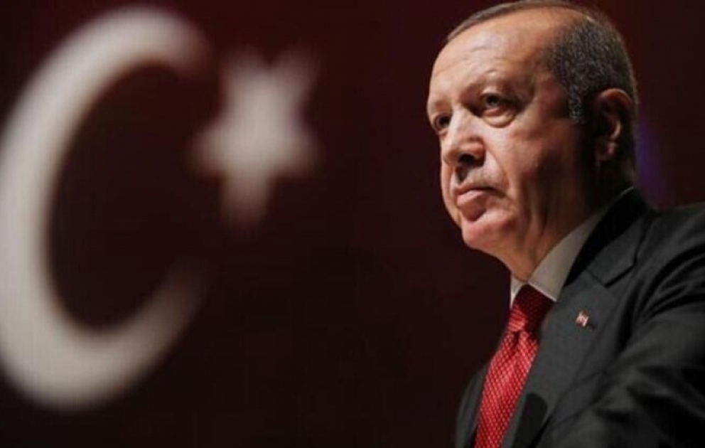 Azərbaycanlı şairin Rəcəb Tayyib Ərdoğana ad günü hədiyyəsi