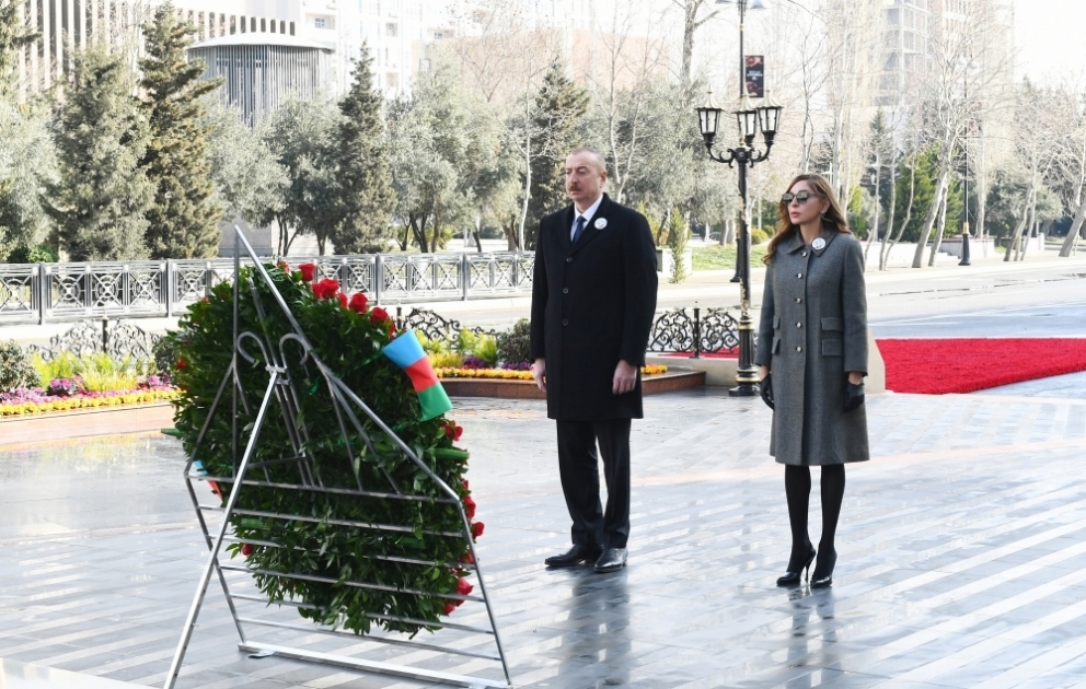 President Ilham Aliyev and first lady Mehriban Aliyeva visited Khojaly genocide memorial
