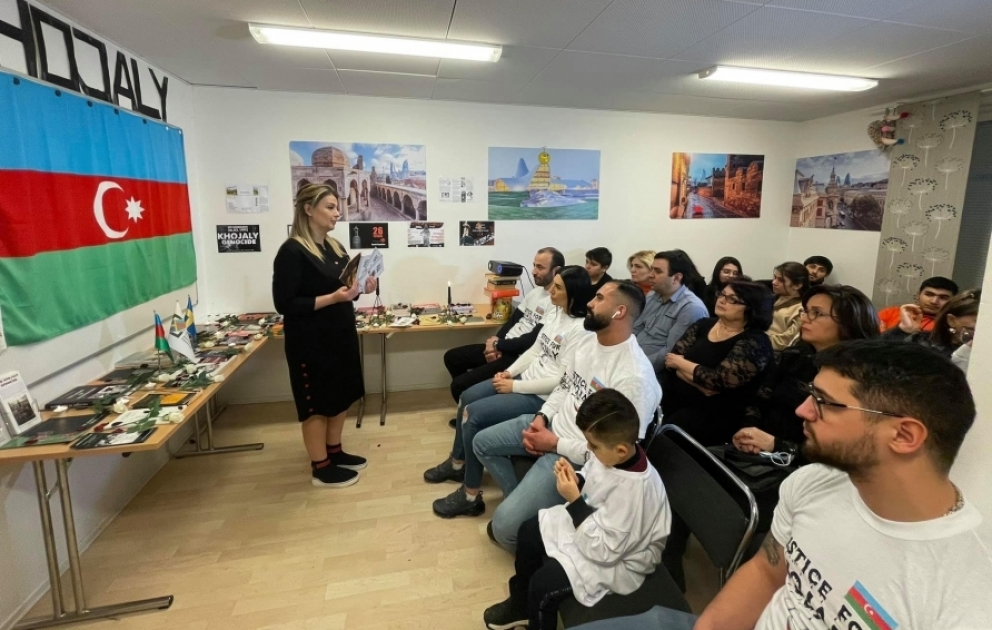 İsveçdəki Azərbaycan diasporu Xocalı qurbanlarının xatirəsini anıb