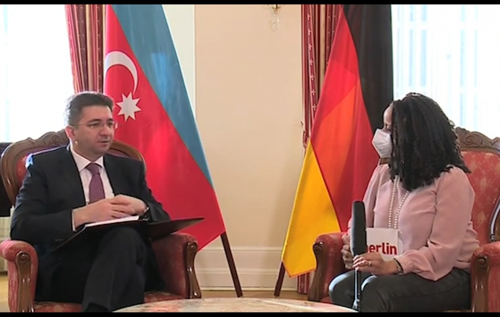 “TV Berlin” kanalında Xocalı soyqırımından bəhs edən müsahibə yayımlanıb