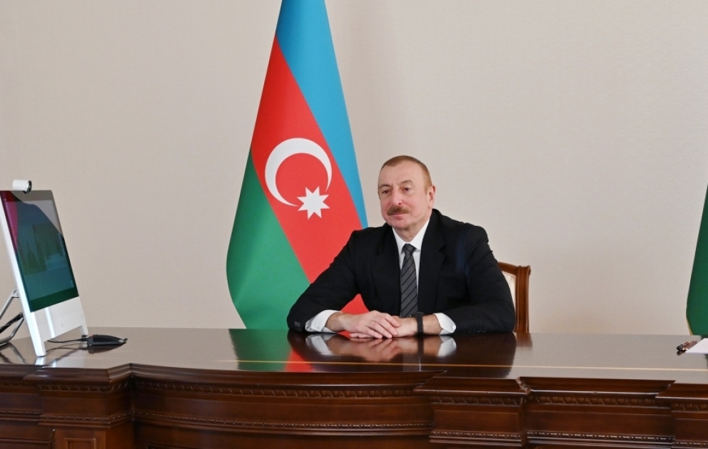 Präsident Ilham Aliyev empfängt pakistanische Militär-Delegation im Videoformat