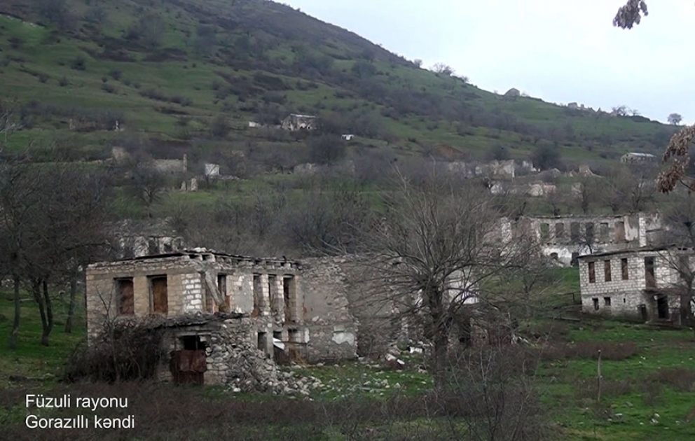 Le ministère de la Défense diffuse une vidéo du village de Görazylly de la région de Fuzouli