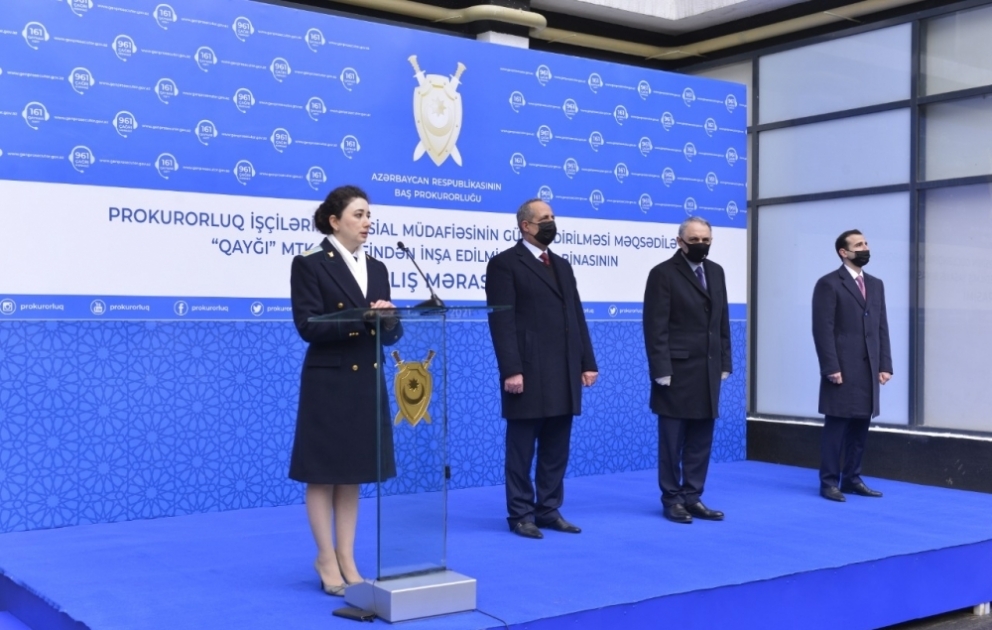 Prokurorluq əməkdaşları və veteranları üçün inşa edilmiş yeni yaşayış kompleksinin açılışı olub