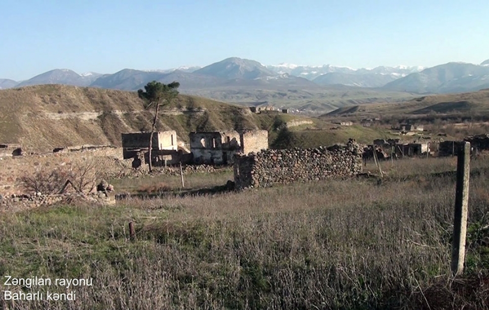 Videoaufnahmen aus dem befreiten Dorf Baharli  in Region Zangilan veröffentlicht