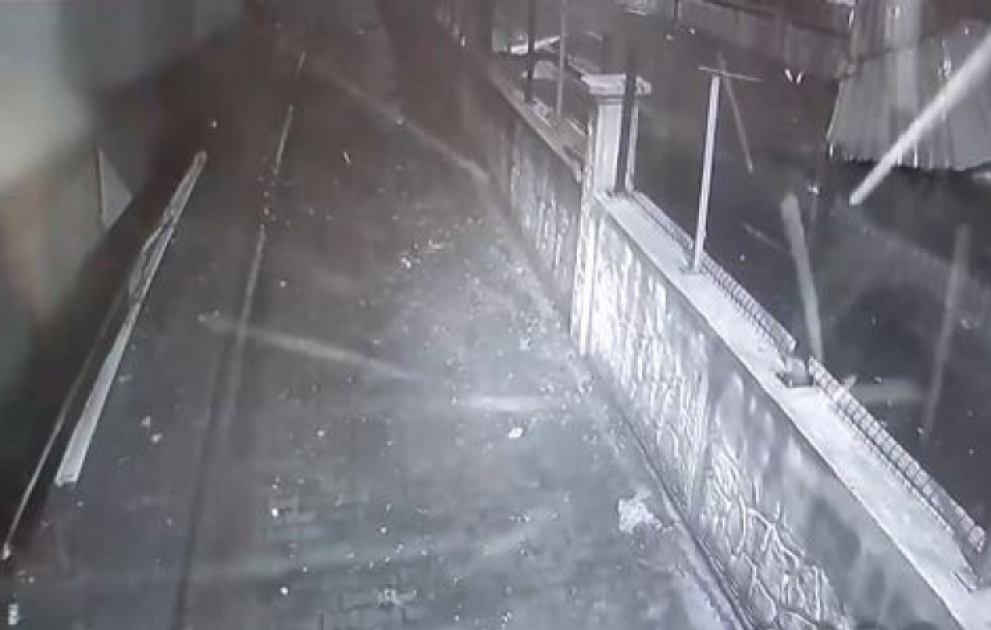 Əlverişsiz hava şəraiti Türkiyədə böyük problemlər yaradıb
