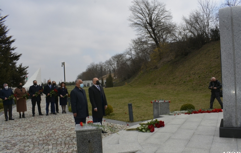 Azərbaycanlıların soyqırımının 103-cü ildönümü Quba Soyqırımı Memorial Kompleksində anılıb