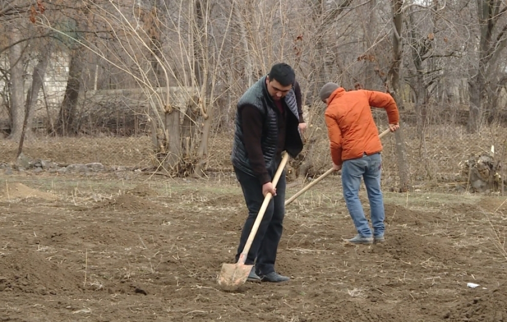 Tovuzun sərhəd kəndlərində yaz işləri davam edir