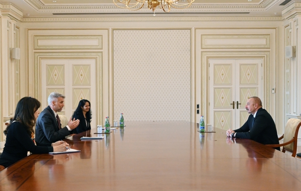 Le président Ilham Aliyev s’est entretenu avec le directeur régional de la Banque mondiale