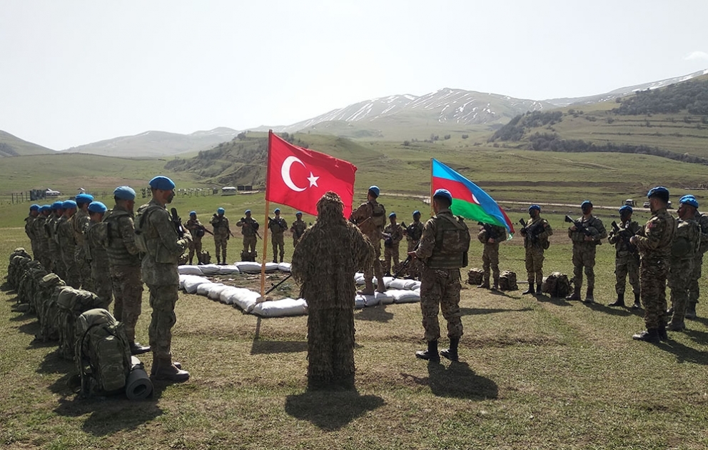 Azərbaycan və Türkiyə ordularının birgə əməliyyat-taktiki təlimləri başlayıb