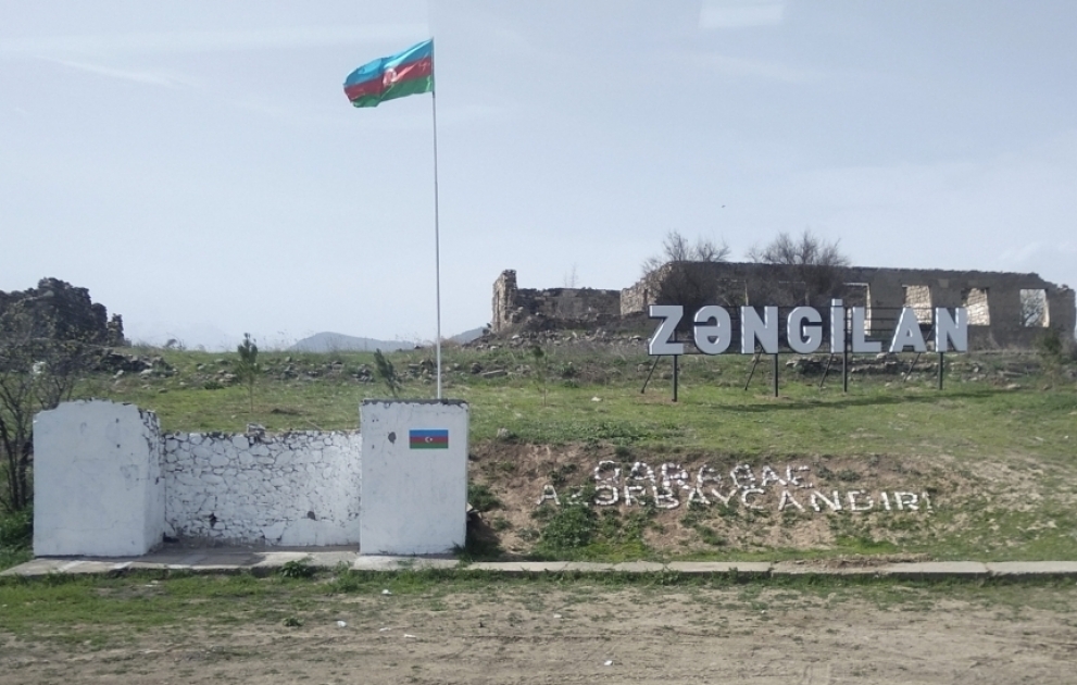 Çinarları qırılan, sərvəti talan olunan Zəngilan...