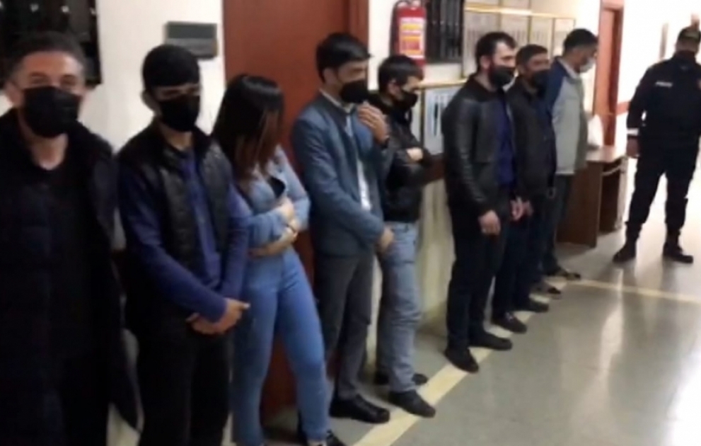 Abşeron rayonunda gecə fəaliyyət göstərən çay evləri aşkar edilib