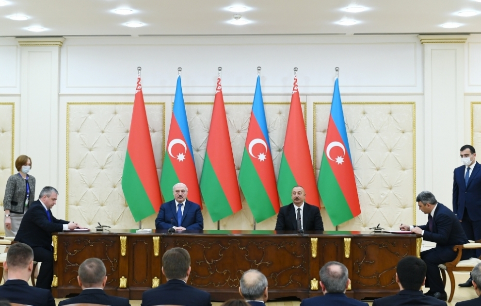 L’Azerbaïdjan et le Bélarus signent un certain nombre de documents