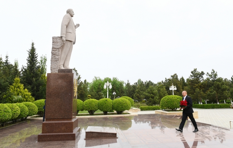 Präsident Ilham Aliyev zu Besuch im Rayon Hadschigabul