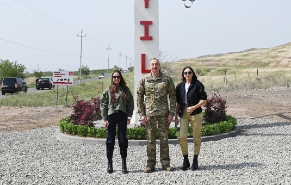 Le président Ilham Aliyev et la première dame Mehriban Aliyeva ont été dans les régions de Djabraïl et Zenguilan