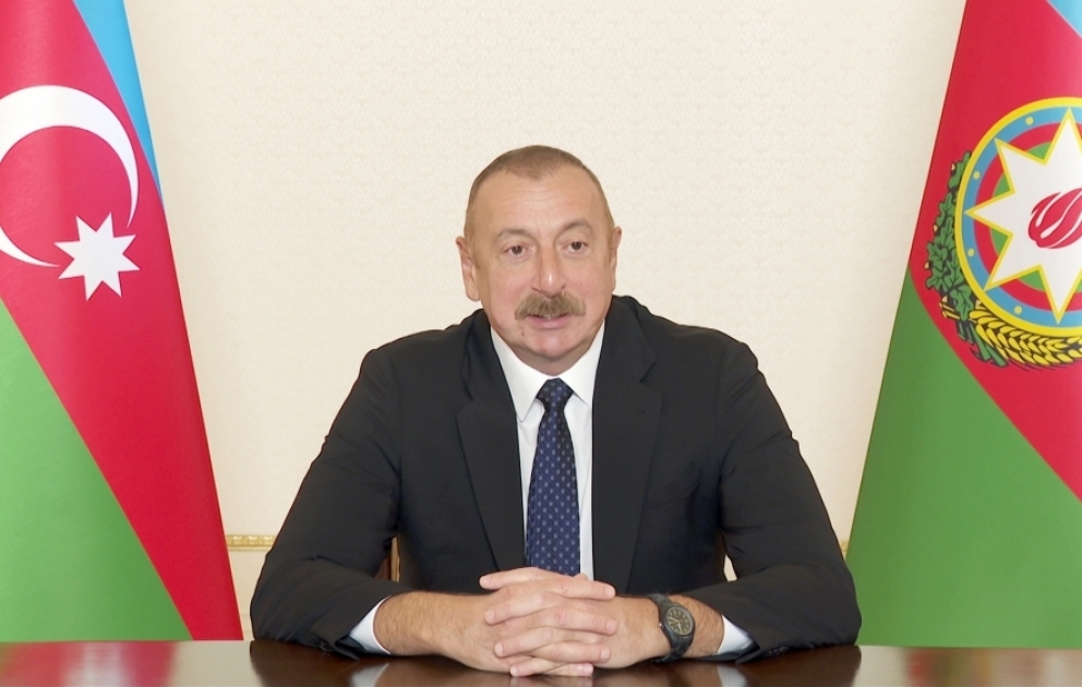 Präsident Ilham Aliyev und Präsidenten des Weltwirtschaftsforums treffen sich im Videokonferenzformat