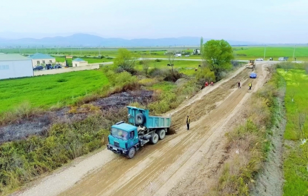 Şabran rayonunda Padar avtomobil yolu yenidən qurulur