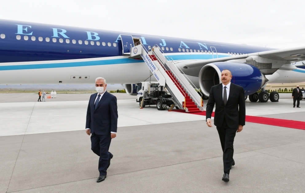 Prezident İlham Əliyev Naxçıvan Muxtar Respublikasına səfərə gəlib