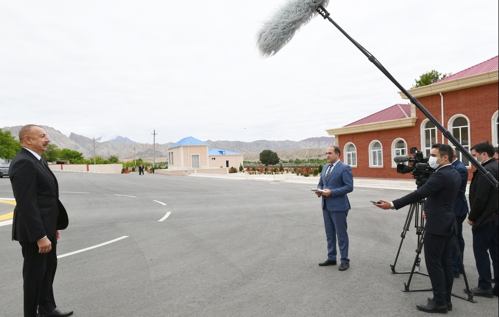 Prezident İlham Əliyev Azərbaycan Televiziyasına müsahibə verib