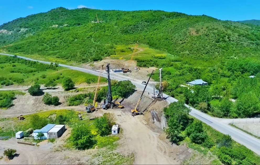 Muğanlı-İsmayıllı-Qəbələ yolunun ilk 14 km-lik hissəsinin tikintisinə başlanılıb