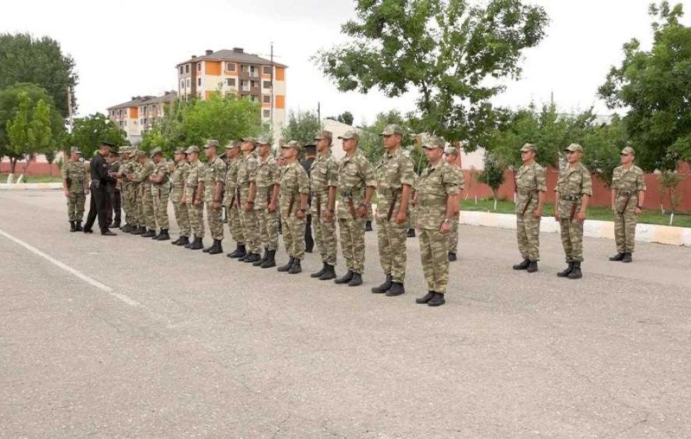 Naxçıvan Qarnizonu Qoşunlarında növbəti komandir hazırlığı məşğələsi keçirilib