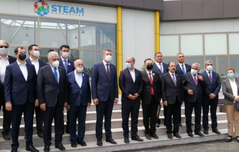 Türkiyənin milli təhsil naziri Qubada STEAM mərkəzinin açılışında iştirak edib