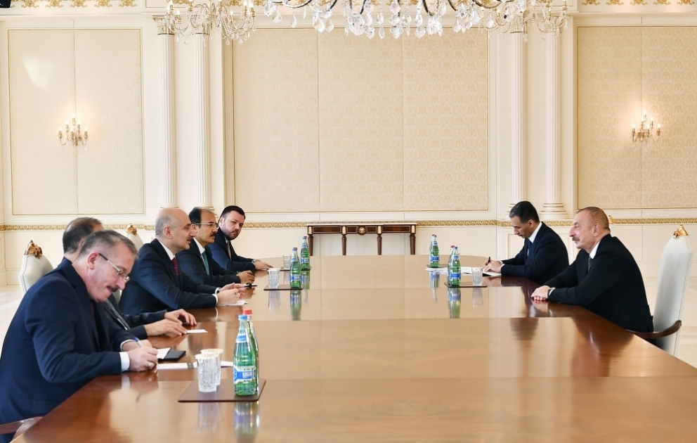 President Ilham Aliyev received delegation led by Turkish minister of transport and infrastructure