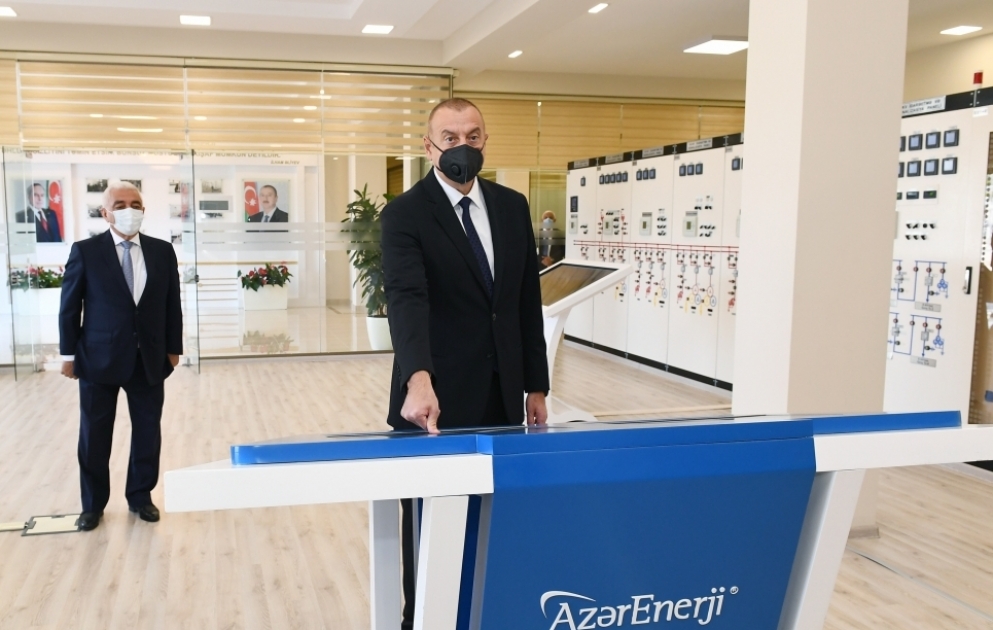 Le président Ilham Aliyev inaugure une sous-station électrique rénovée à Bakou