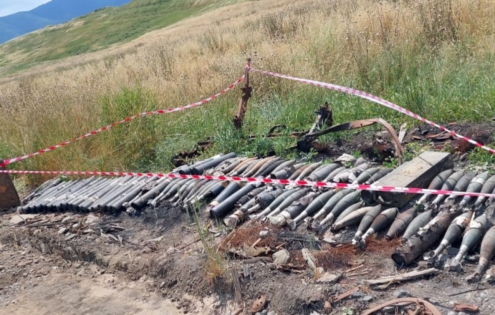 В Ходжавенде обнаружили оружие и боеприпасы