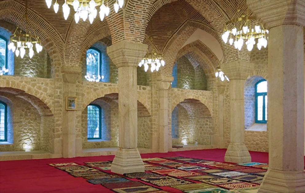 Şuşadakı məscidlərin bərpa-təmir işləri davam edir
