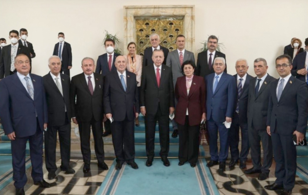 Turkish President Recep Tayyip Erdogan meets with Azerbaijani parliamentary delegation
