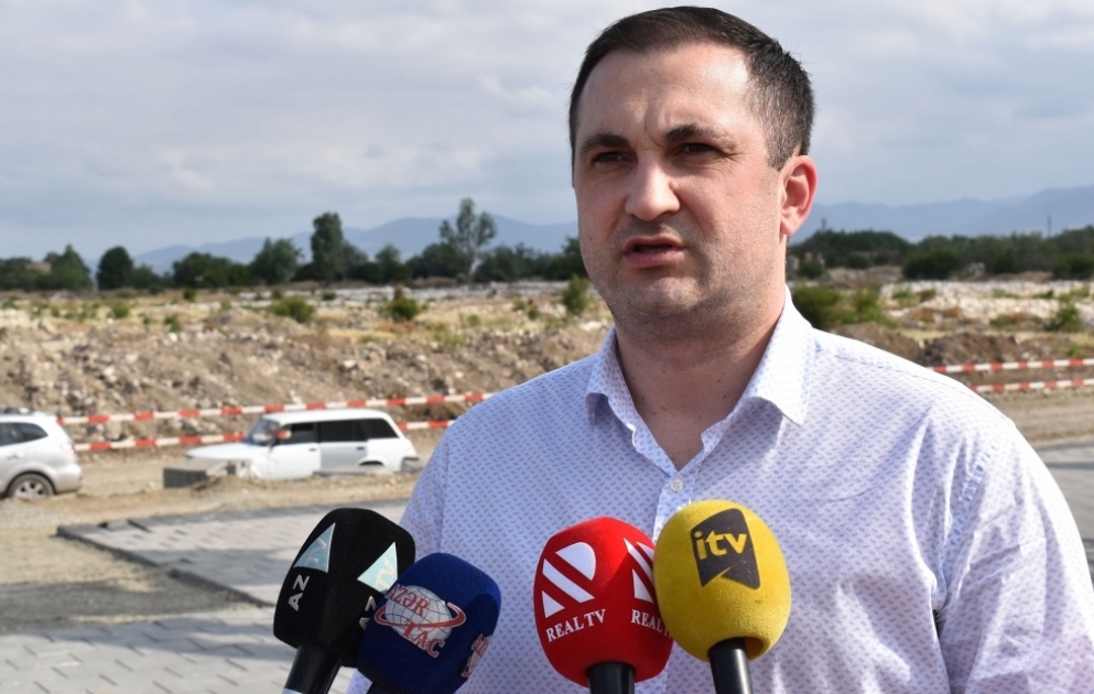 Roman Naudinış: Ağdamda gördüklərimiz vəhşilikdir