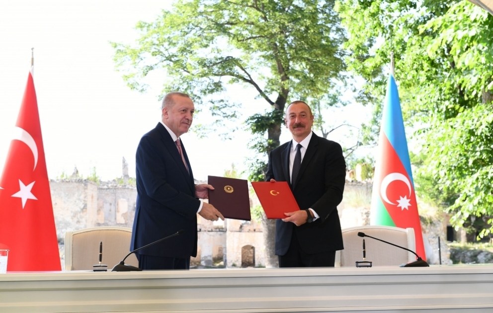Azerbaijan, Turkey signed Shusha Declaration on allied relations