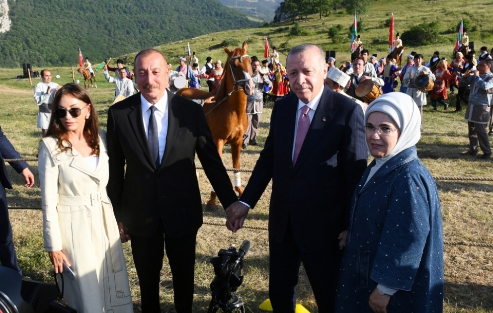 “Musical heritage and Karabakh horses on Jidir Duzu plain” composition organized by Heydar Aliyev Foundation was presented in Shusha