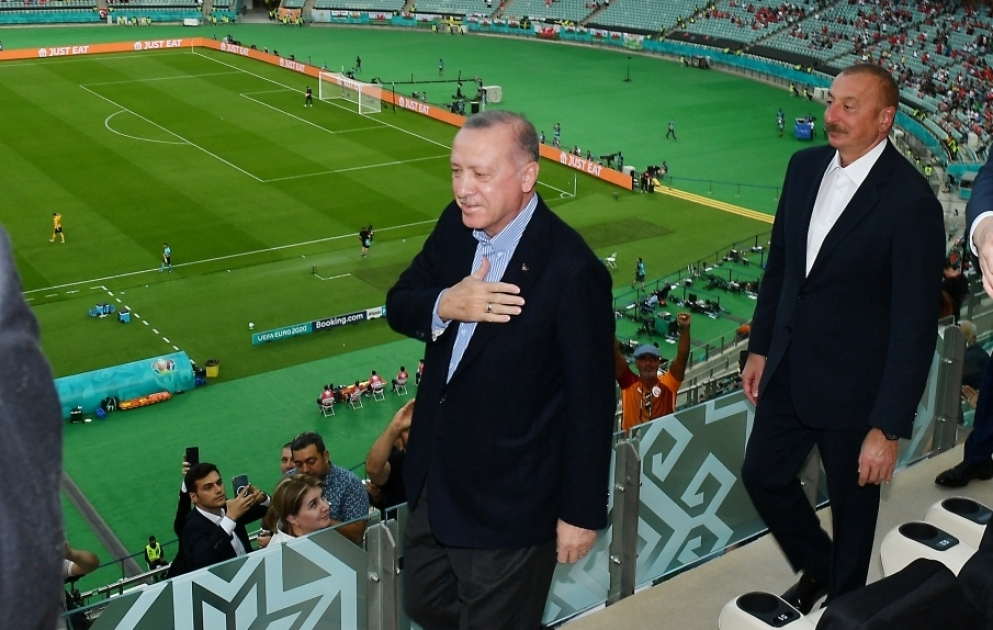 Bakı Olimpiya Stadionunda Avropa çempionatının final mərhələsinin Türkiyə-Uels matçı keçirilib 
Azərbaycan və Türkiyə prezidentləri oyuna baxıblar