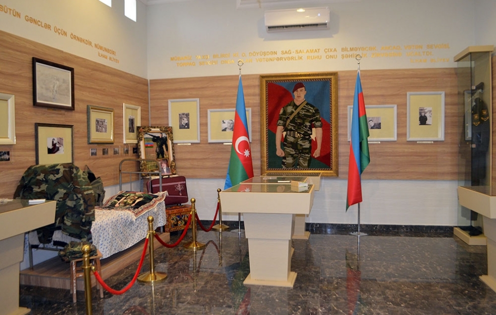 Vətən müharibəsinin biləsuvarlı şəhid zabit və gizirlərinin ailə üzvləri ilə görüş keçirilib