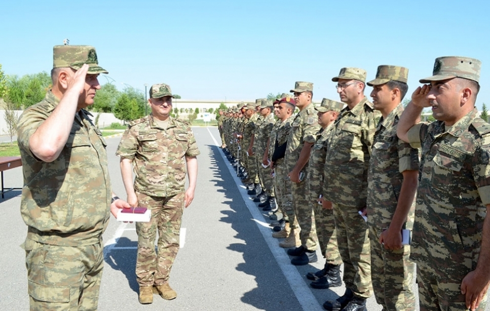 Azərbaycan Ordusunun hərbi qulluqçularının növbəti qrupu Türkiyədə keçirilən komanda kursuna yola salınıb