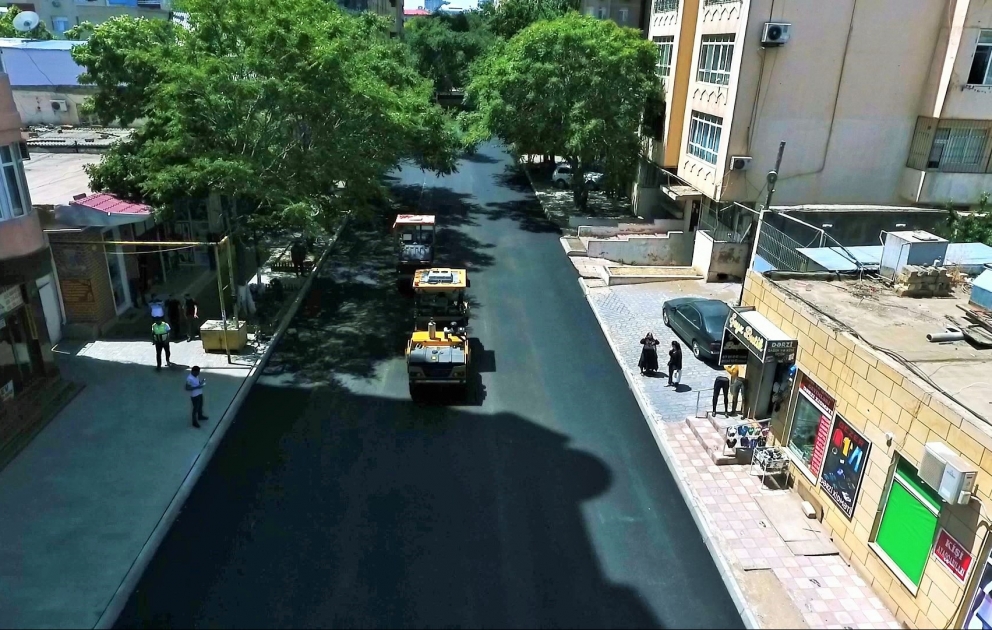 Nəsimi rayonunda küçələr təmir edilir